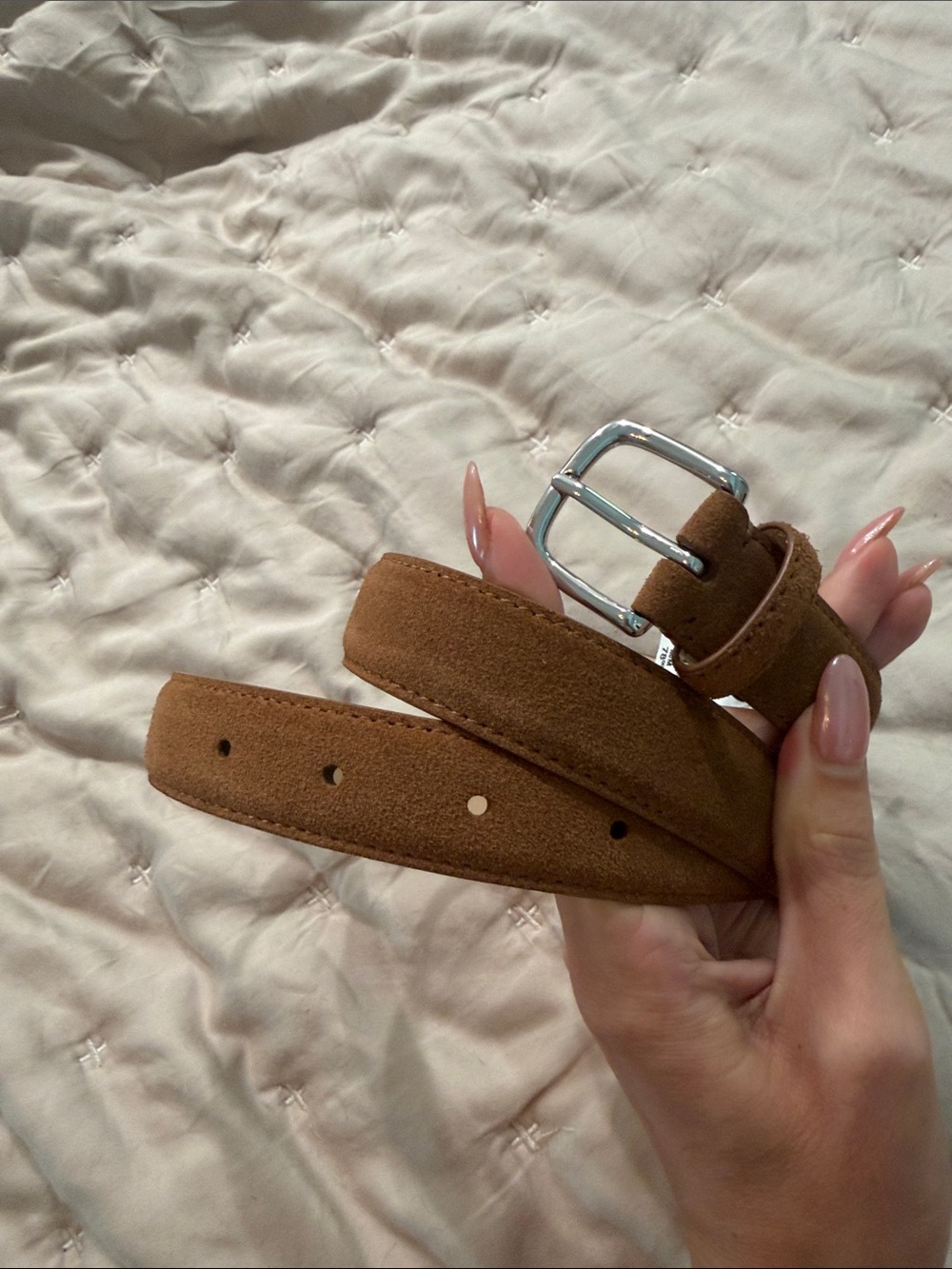 Aritzia Tan Suede Belt with Silver Buckle NWT Sz M - Picture 4 of 4